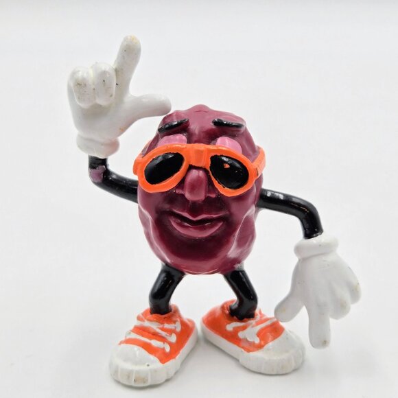 Vintage 1987 California Raisins Figurines Orange Sunglasses and Shoes Guitar Pla - Picture 4 of 16